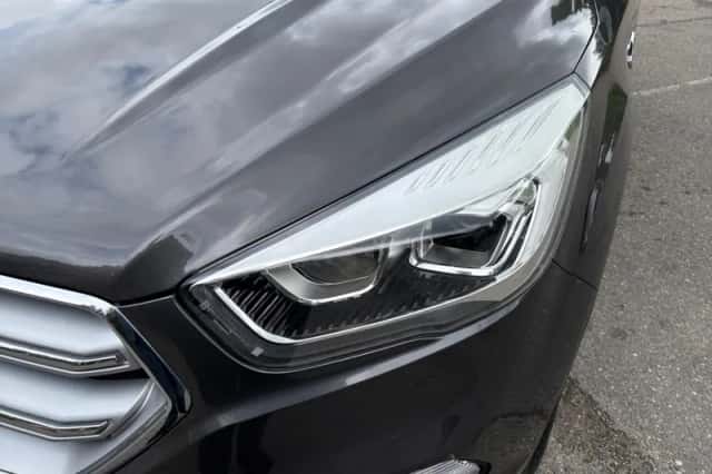 Ford Kuga (2018) thumbnail 9