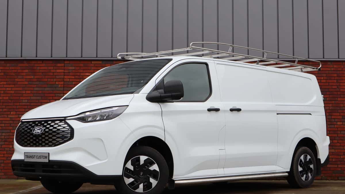 Ford E-Transit Custom (2026) — foto 1
