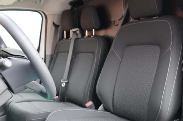 Ford E-Transit Custom (2026) thumbnail 18