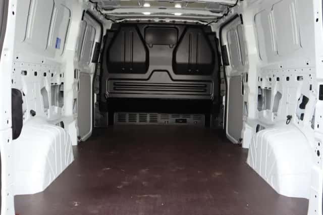 Ford E-Transit Custom (2026) thumbnail 22