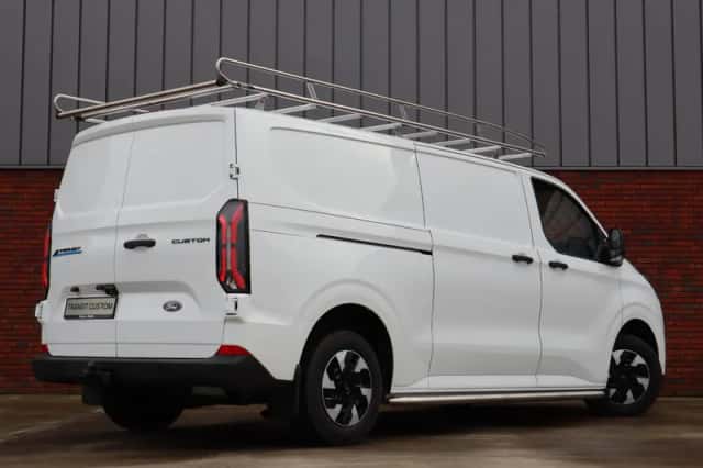 Ford E-Transit Custom (2026) thumbnail 8