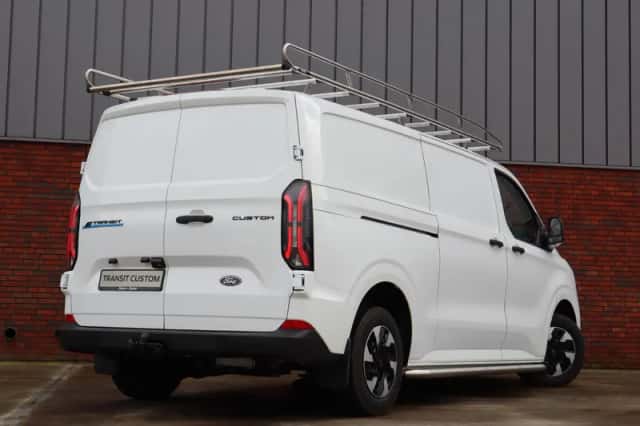 Ford E-Transit Custom (2026) thumbnail 9