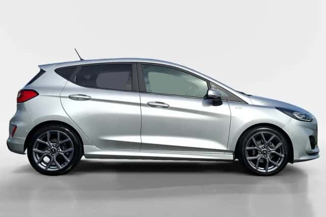Ford Fiesta (2022) thumbnail 6