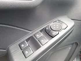 Ford Kuga (2026) thumbnail 23