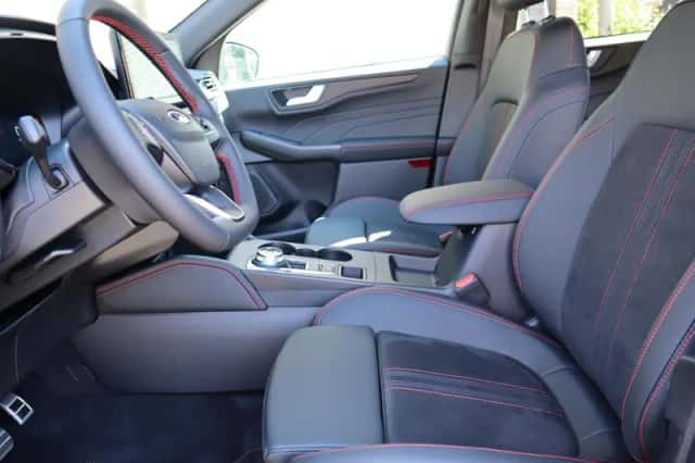 Ford Kuga (2026) thumbnail 25