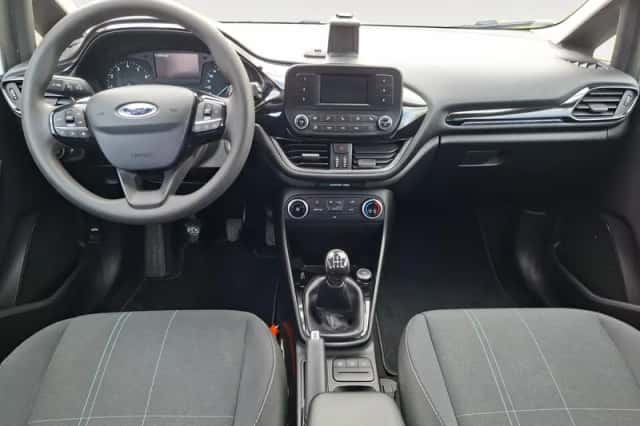 Ford Fiesta (2018) thumbnail 27