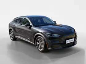 Ford Mustang Mach-E (2022) thumbnail 3