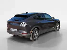 Ford Mustang Mach-E (2022) thumbnail 5