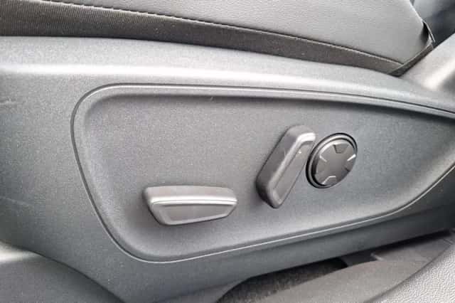 Ford Kuga (2026) thumbnail 24