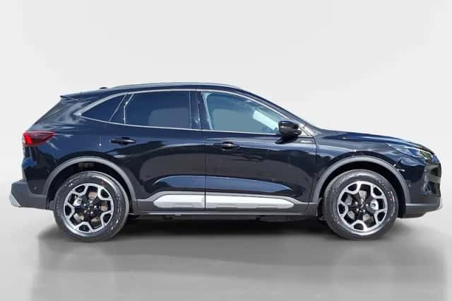 Ford Kuga (2026) thumbnail 4