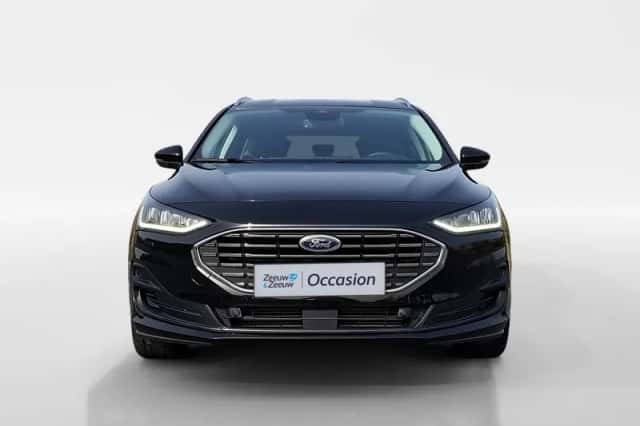 Ford Focus (2024) thumbnail 3