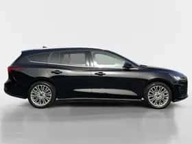 Ford Focus (2024) thumbnail 6