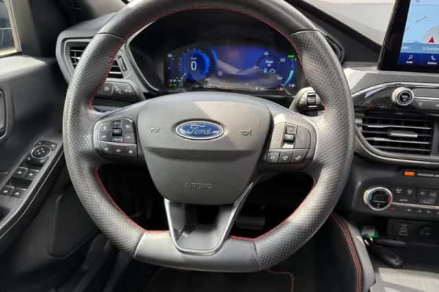 Ford Kuga (2022) thumbnail 11
