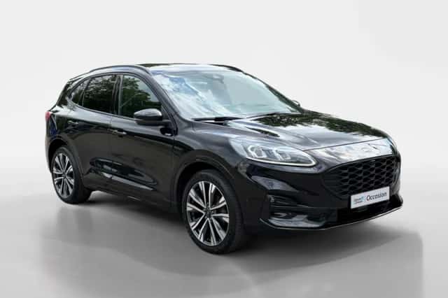 Ford Kuga (2022) thumbnail 3