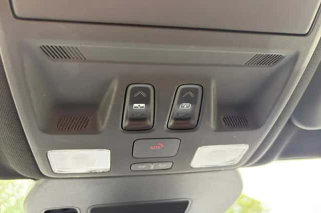 Ford Kuga (2022) thumbnail 23
