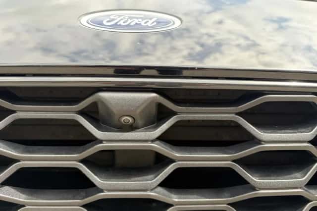 Ford Kuga (2022) thumbnail 25