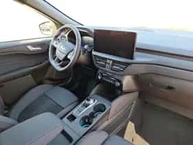 Ford Kuga (2026) thumbnail 12