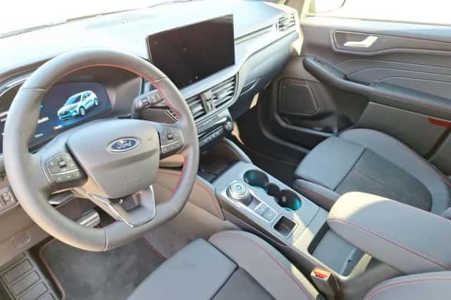 Ford Kuga (2026) thumbnail 17