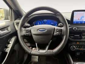 Ford Focus (2021) thumbnail 12