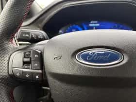 Ford Focus (2021) thumbnail 14