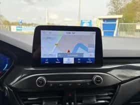 Ford Focus (2021) thumbnail 17