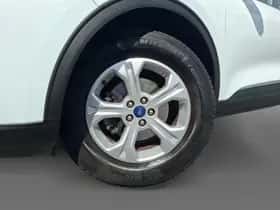 Ford Kuga (2020) thumbnail 2