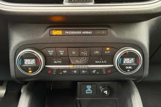 Ford Kuga (2020) thumbnail 26