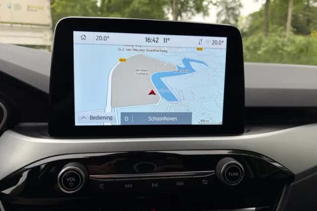Ford Kuga (2020) thumbnail 27