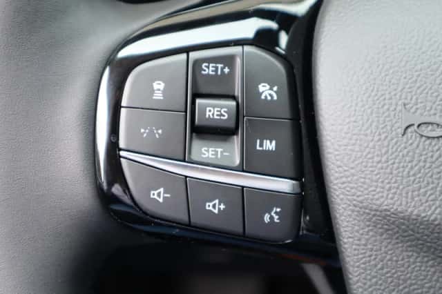 Ford Kuga (2026) thumbnail 28