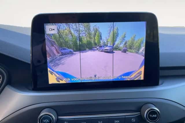 Ford Focus (2023) thumbnail 16