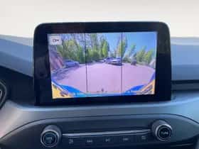 Ford Focus (2023) thumbnail 16