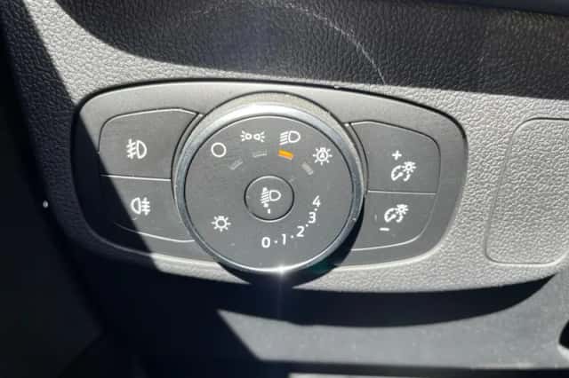 Ford Focus (2023) thumbnail 20