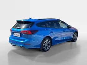 Ford Focus (2023) thumbnail 5