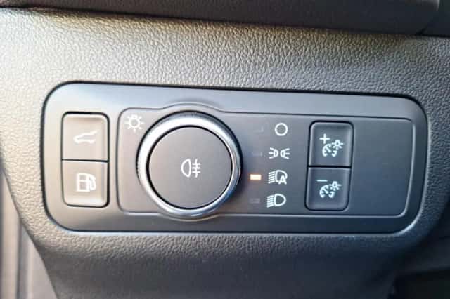 Ford Kuga (2026) thumbnail 32