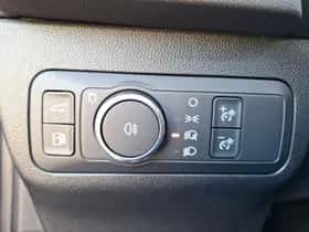 Ford Kuga (2026) thumbnail 32