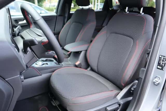 Ford Kuga (2026) thumbnail 17