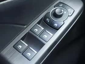 Ford Kuga (2026) thumbnail 24