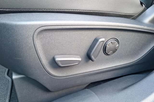 Ford Kuga (2026) thumbnail 22