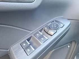 Ford Kuga (2026) thumbnail 25