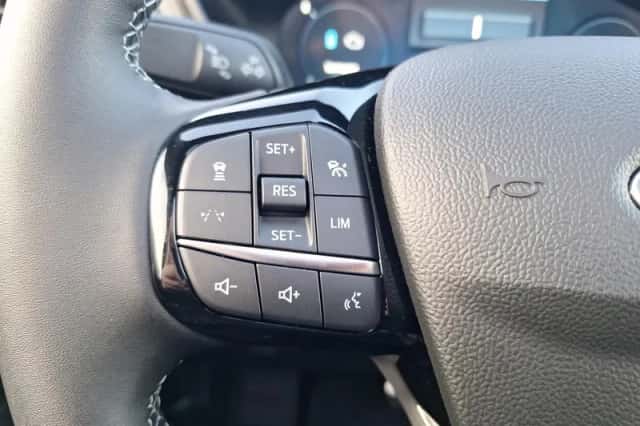 Ford Kuga (2026) thumbnail 28