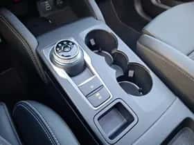 Ford Kuga (2026) thumbnail 31