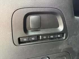 Ford S-Max (2023) thumbnail 31