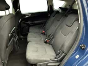 Ford S-Max (2023) thumbnail 38