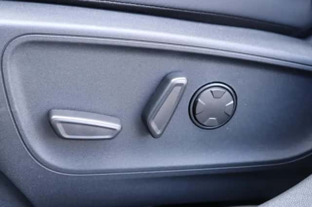 Ford Kuga (2026) thumbnail 33