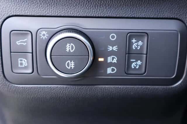 Ford Kuga (2026) thumbnail 38
