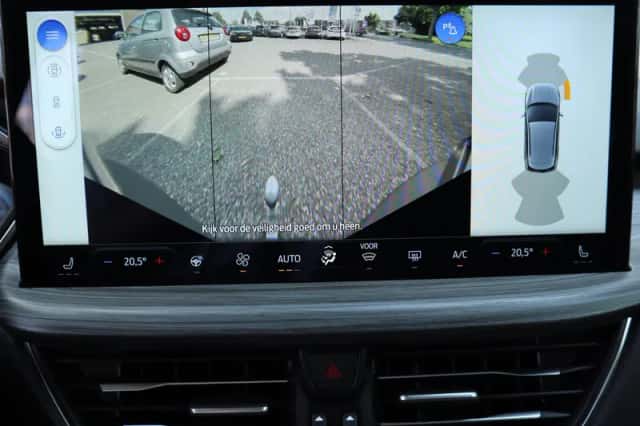 Ford Kuga (2026) thumbnail 60