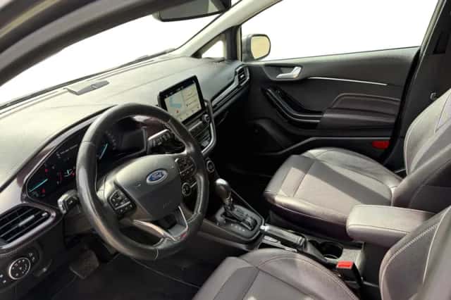 Ford Fiesta (2018) thumbnail 11