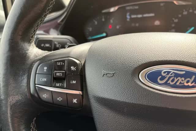 Ford Fiesta (2018) thumbnail 14