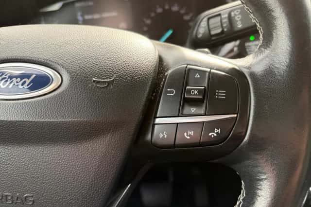 Ford Fiesta (2018) thumbnail 15