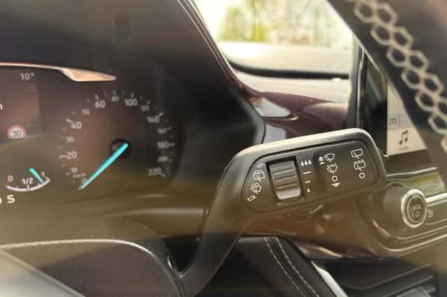 Ford Fiesta (2018) thumbnail 18